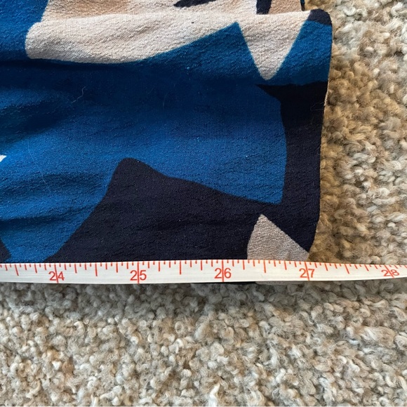 *DONATED* LOFT | Women's Pattern Pants | Tie Belt | Pockets | Size L - Picture 7 of 8